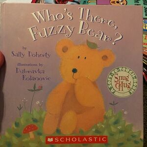 Scholastic, Whose there Fuzzy Bear